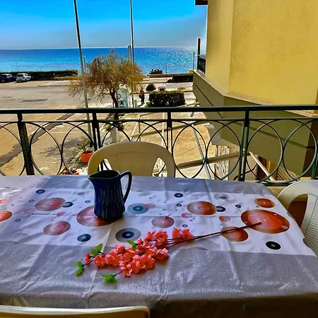 Apartment Exclusive Sea View *