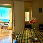 Exclusive Sea View Апартаменты *